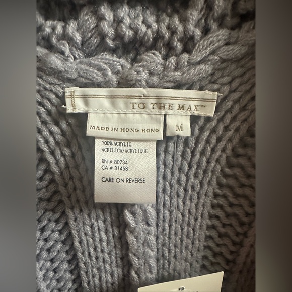 Beautiful Vest - Picture 3 of 4